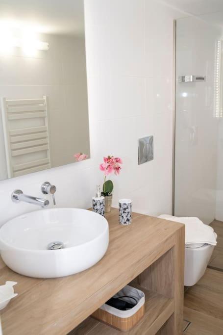 Homeresidence 1 Ερμούπολη Εξωτερικό φωτογραφία