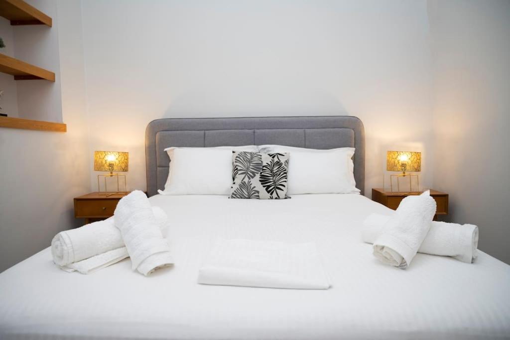 Homeresidence 1 Ερμούπολη Εξωτερικό φωτογραφία